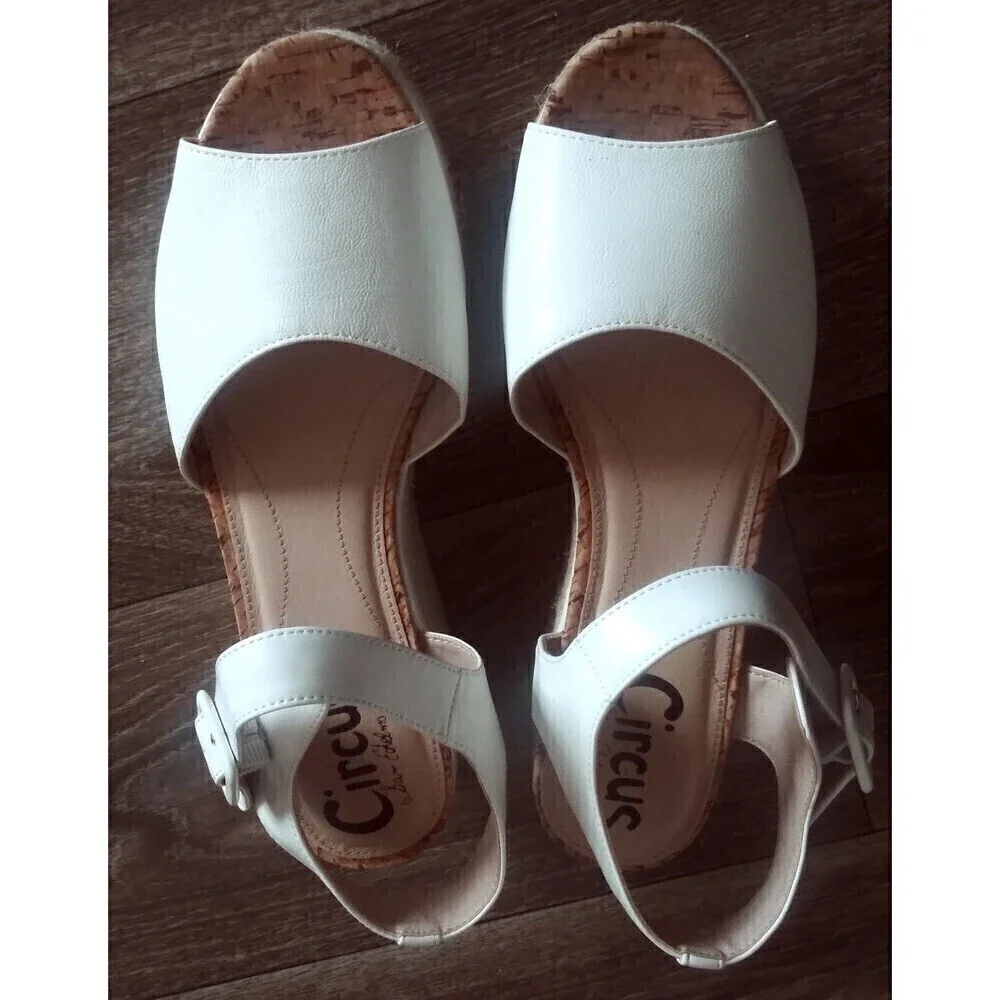 Circus By Sam Edelman Women's  Warren Platform Sandal White/Natural 9.5 EUR 39.5